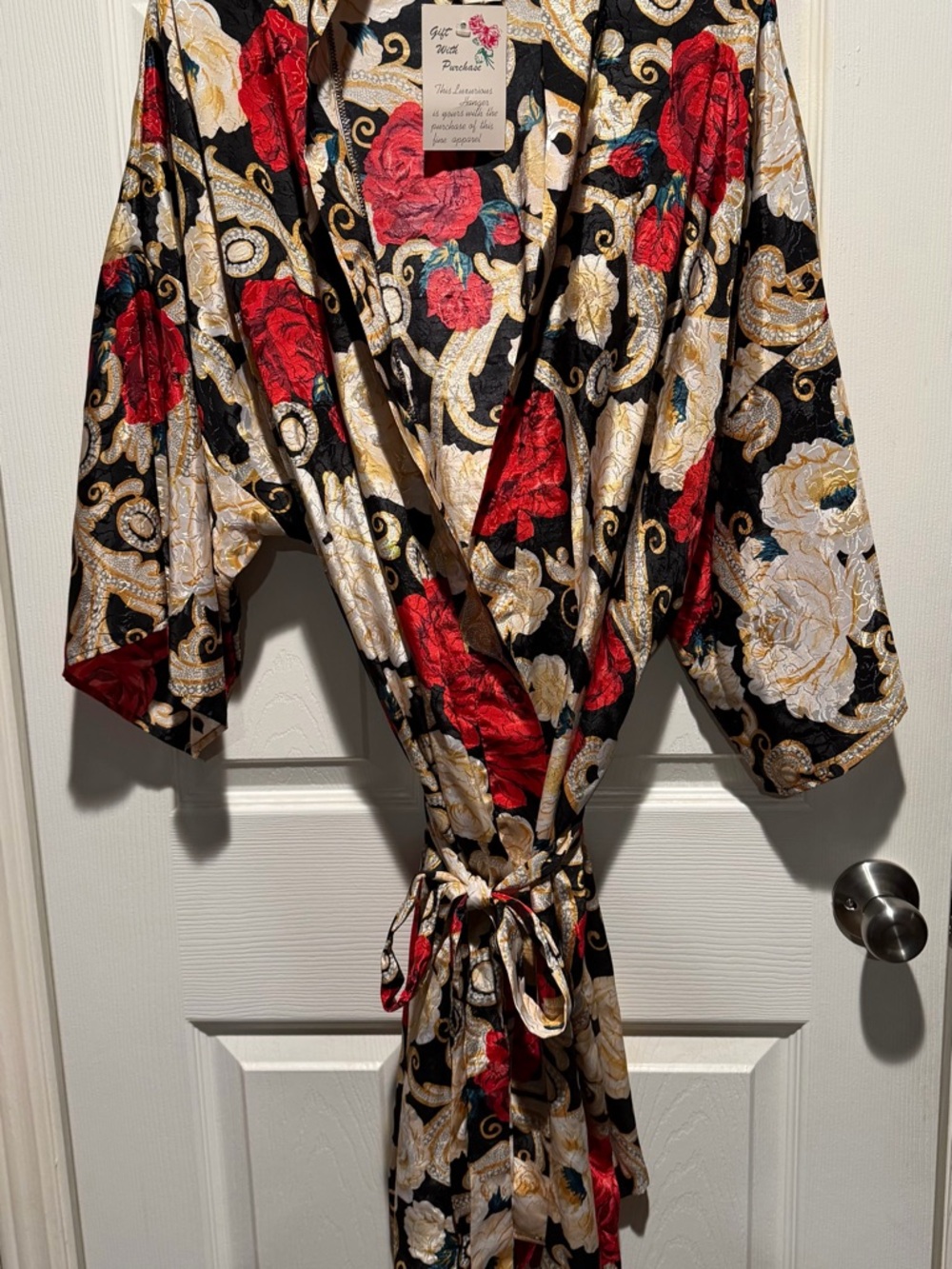 Silk-Feel Floral Kimono Robe - Black & Red